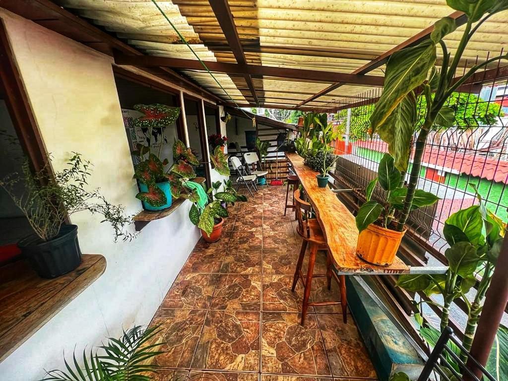 Hostel Bato'S Quepos Exteriér fotografie